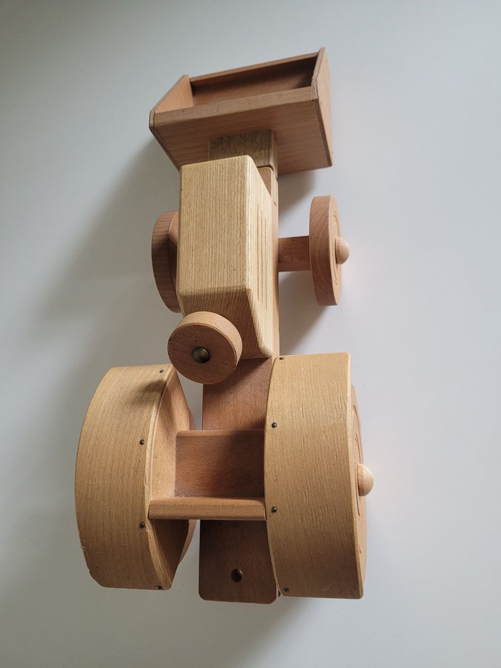 Spielzeuge: Holz Traktor Spielzeug Handarbeit – Gebraucht aus Zofingen von Loop_ReSale 7