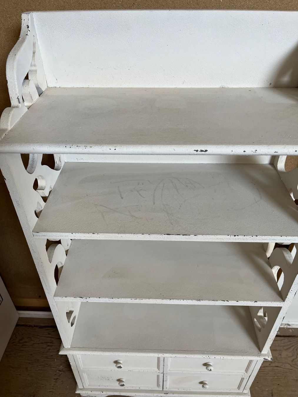 Scaffali: Wandregal mit Schubladen weiss Shabby Chic – Usato da Derendingen venduto da Sabine16 1