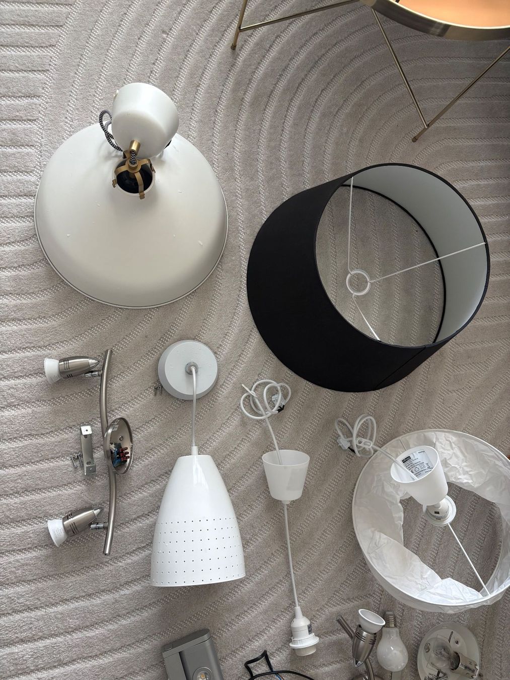 Lampade: Lampe de plafond moderne avec 2 x abat-jour – Usato da Matran venduto da ann_scf8 1