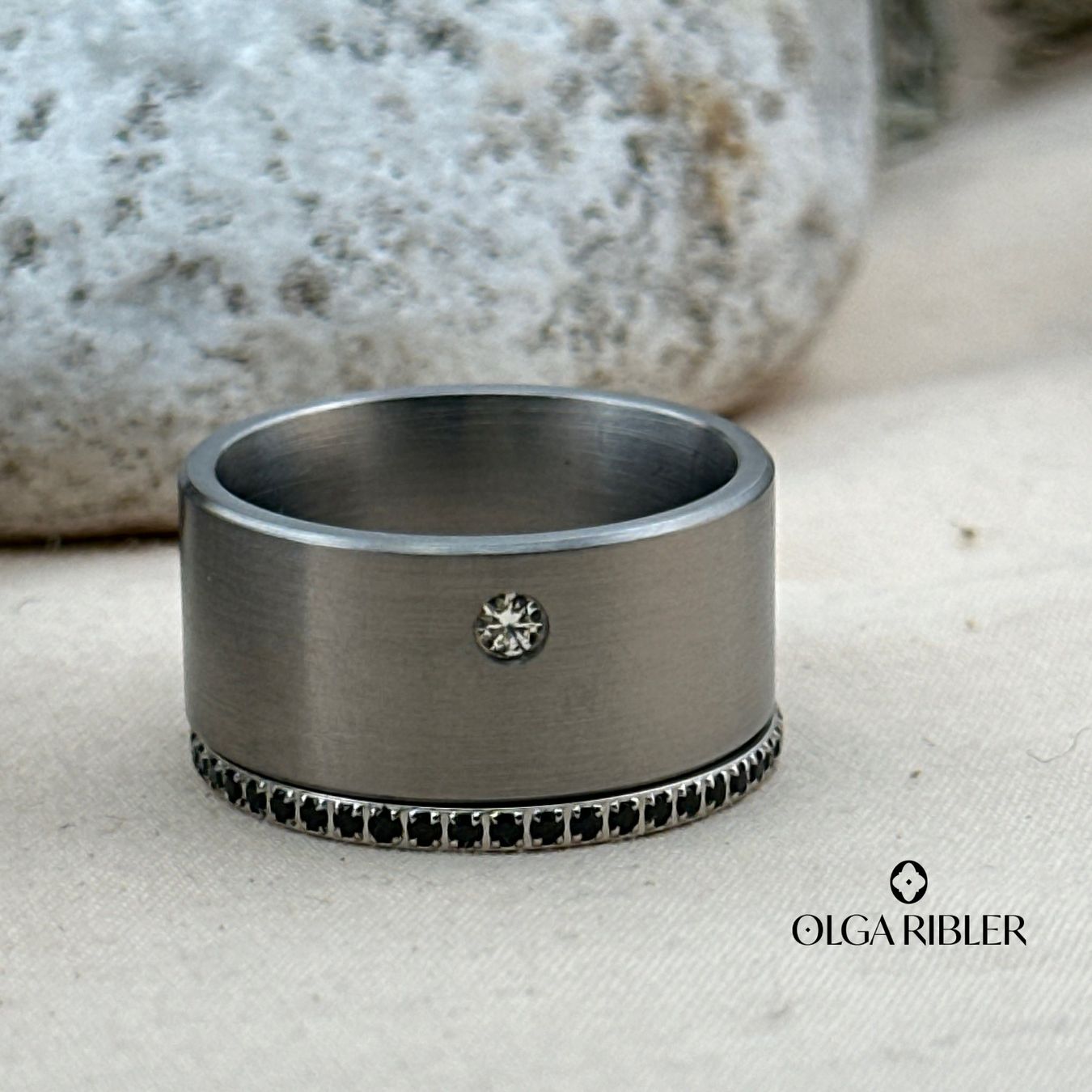 Olga Ribler Bagues: Edelstahl  Set aus 2 Ringen Grösse 58 – Neuf (Voir description) à Luzern par Schmuckoutlet