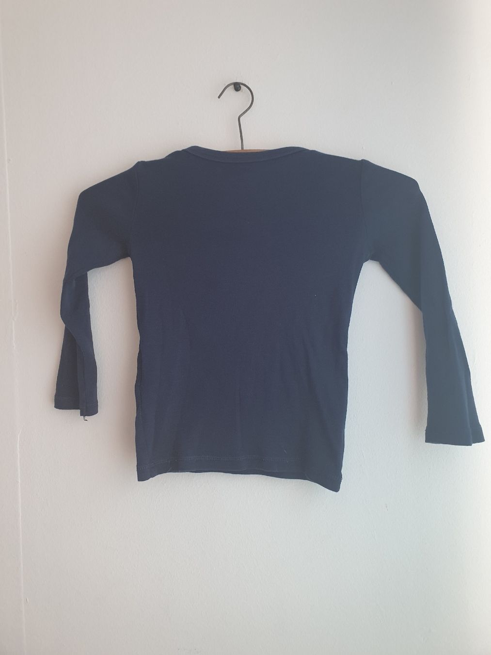 Pullover & Sweatshirts: Langarmshirt Grösse 98/104 von H&M – Gebraucht aus Schönenwerd von pomodor 1