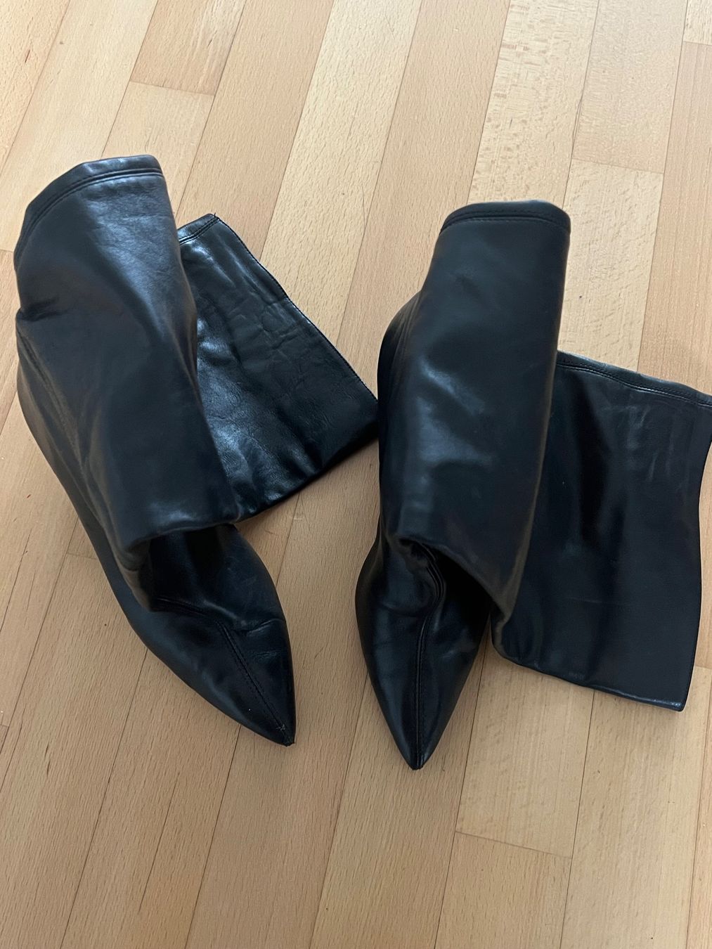 Zara Damenschuhe: Zara Leather Pointed Toe Boots 39 – Gebraucht aus Adliswil von nat_7q7l 3