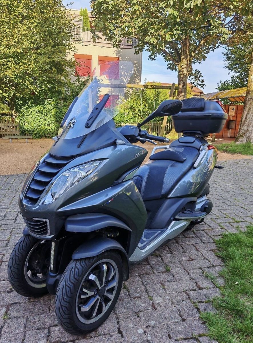 Peugeot Scooters: Peugeout Metropolis 400i – D'occasion à Bolligen par mzahit 2