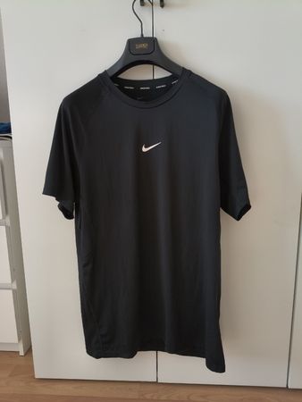 Nike Performance Undershirt Gr. XL