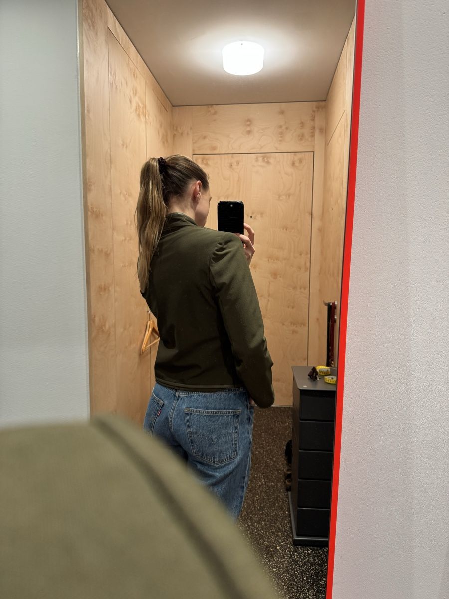 Jacken: Vintage khaki green short zip jacket size 36 – Gebraucht aus Zürich von gva_r9gs 2