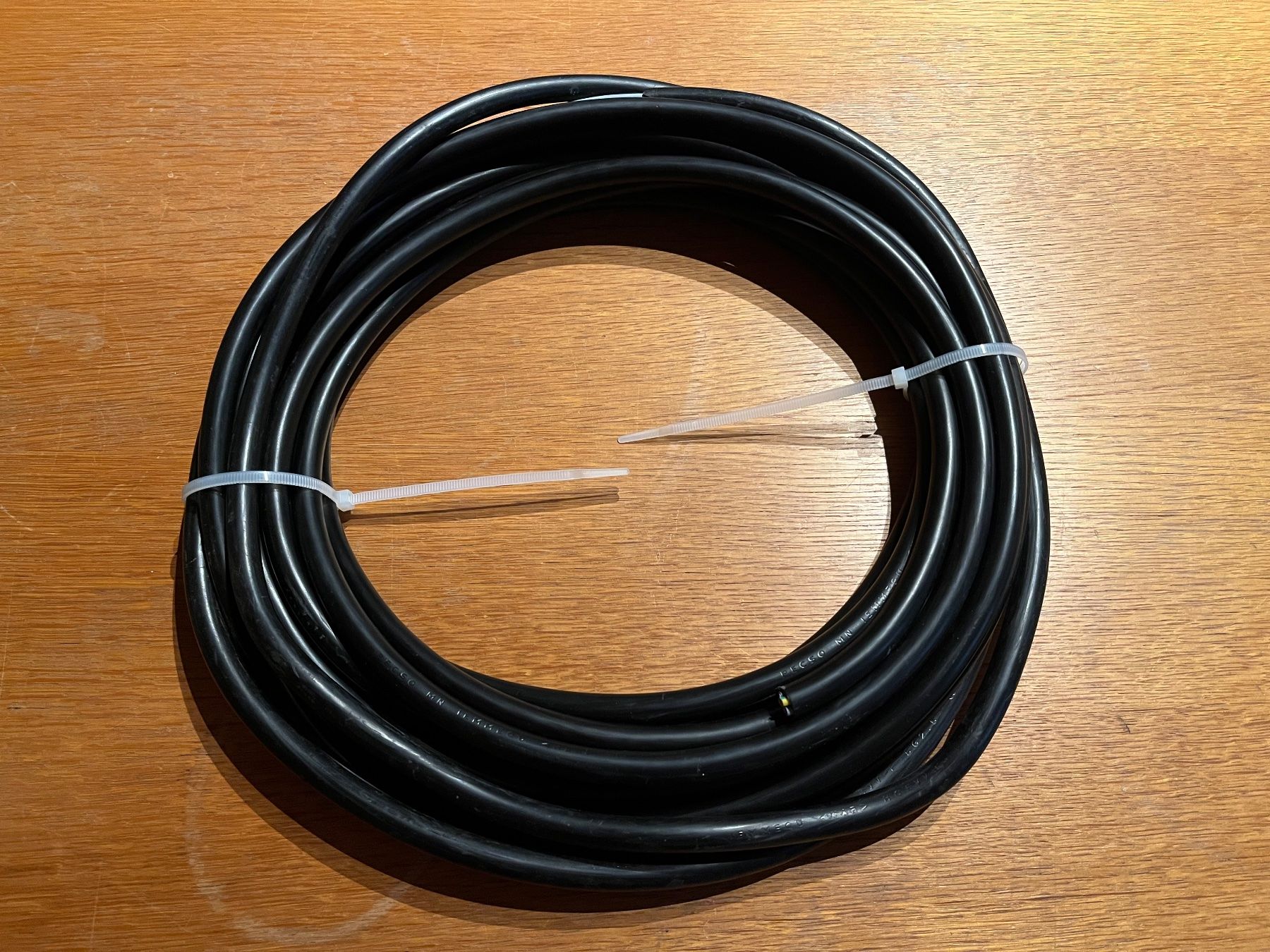 Dätwyler Kabel: T - Kabel 5x2.5mm – Gebraucht aus Küblis von hypofacto