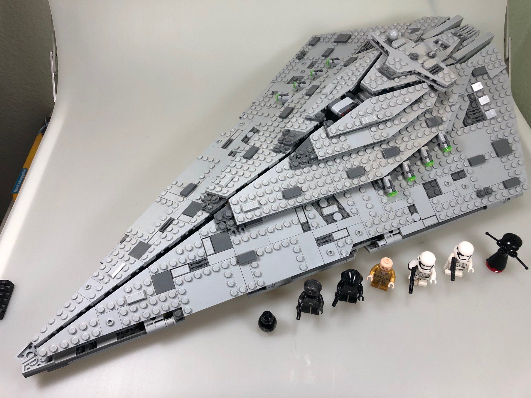 Lego Kit di costruzioni: LEGO Star Wars First Order Star Destroyer - 75190 – Usato da Widen venduto da Himan