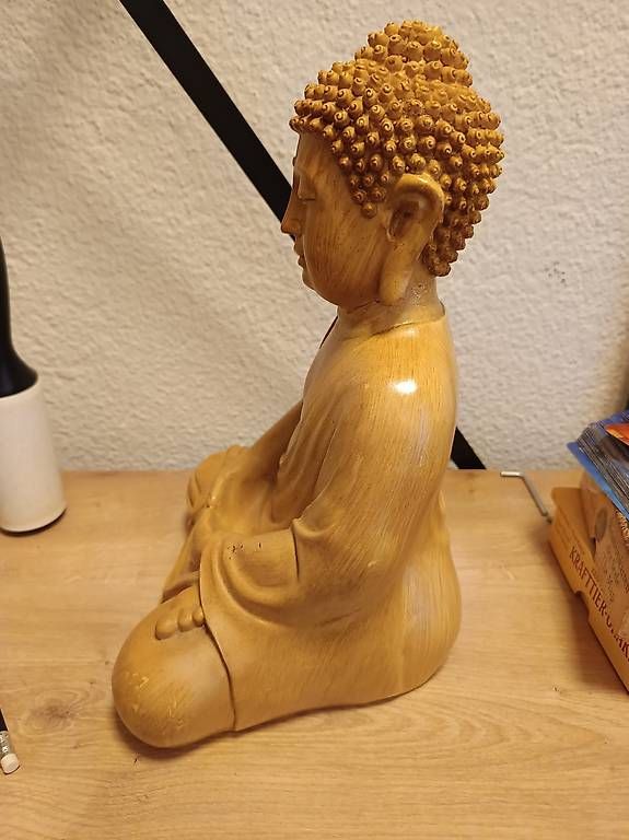 Skulpturen & Statuen: Wunderschöne Buddha Statue aus Holz, 30cm – Gebraucht aus Olten von Slaven_Todorovic 3
