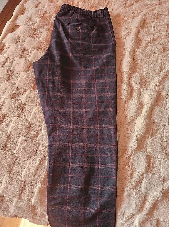 Pantaloni: Stoff-Hose – Usato da Kreuzlingen venduto da giu_6k2z