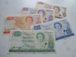 Lot ++ 5 Banknoten aus Neuseeland