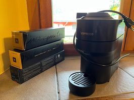 Macchina Nespresso Vertuo Pop 