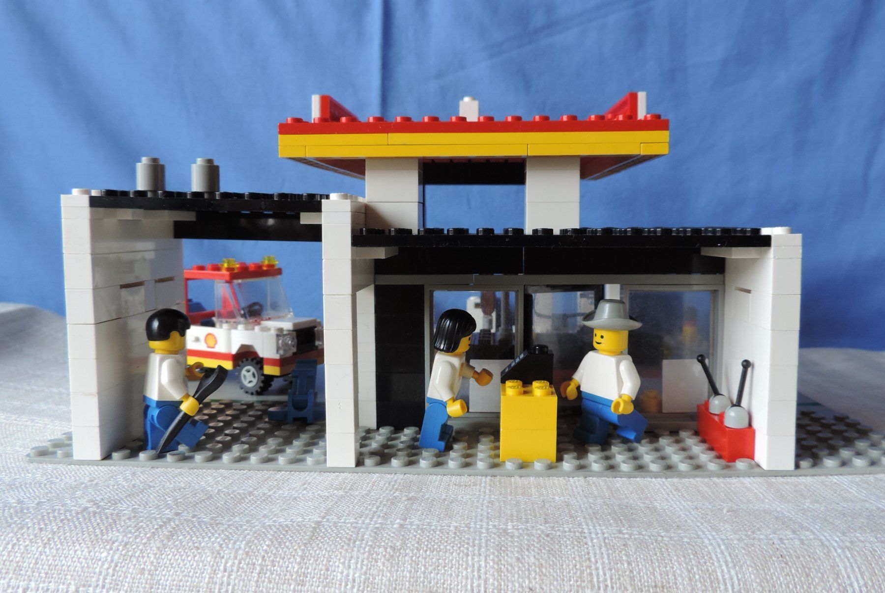 Lego Jouets: Shell Tankstelle, Set 6378 + Cabrio Set 6627 – D'occasion à Burgdorf par ursla50 5