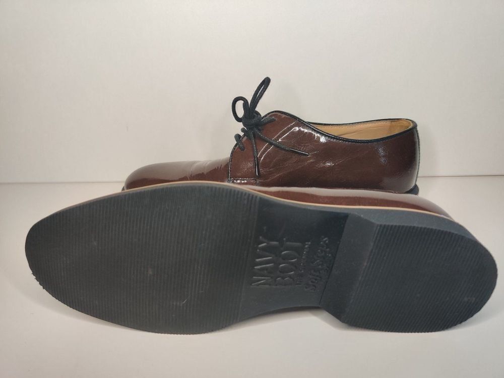 Navyboot Scarpe da donna: Schicke Herren Lackschuhe Gr. 35.5 Navy Boot – Usato da Rothrist venduto da lil_tg5m 2