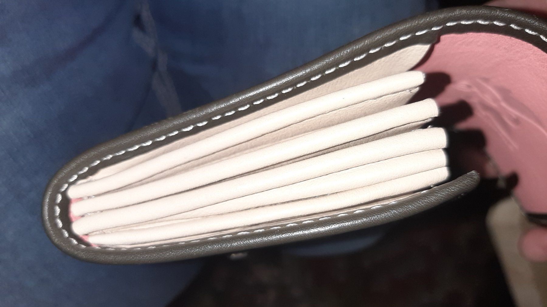 Portemonnaie: PORTEMONAIE LEDER EIN TRAUM – Neu (gemäss Beschreibung) aus spreitenbach von lumbalplatte 3
