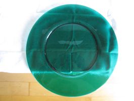 8 PLATZTELLER GRÜN, SIEHE FOTO, AB NUR 1.- FR.