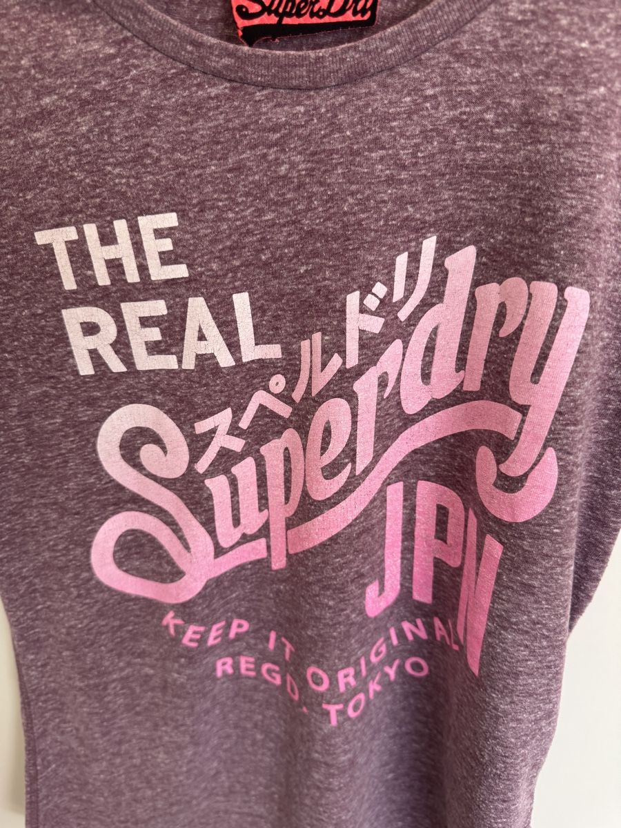 Superdry T-shirt: Superdry Shirt lila S  – Usato da Oberglatt ZH venduto da jul_nhy7 1
