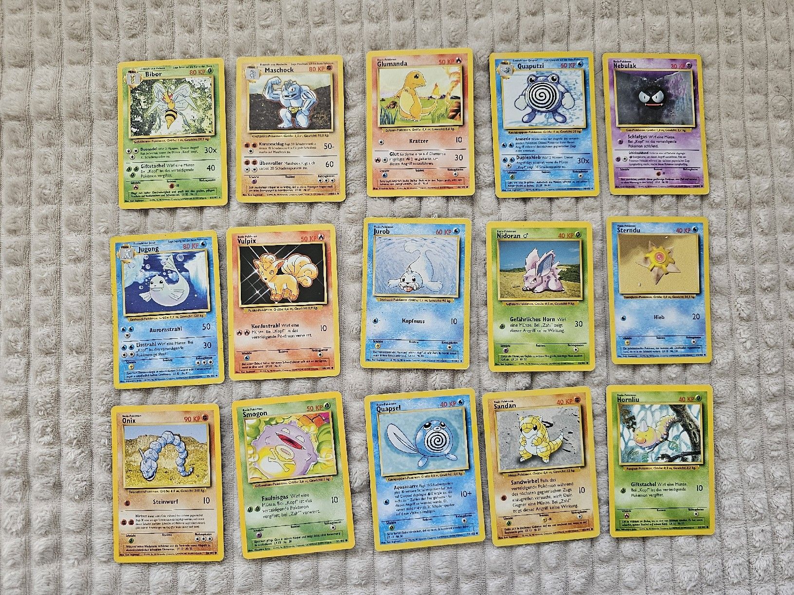Pokémon Carte collezionabili: Pokemon Karten Sammlung Base Set DE Vintage 35 stk. mit Rare – Usato da oberbuchsiten venduto da thug4