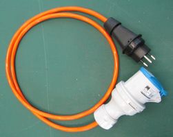 Adapterkabel 1.5 m, CEE16/3 - T13, NEU ungebraucht