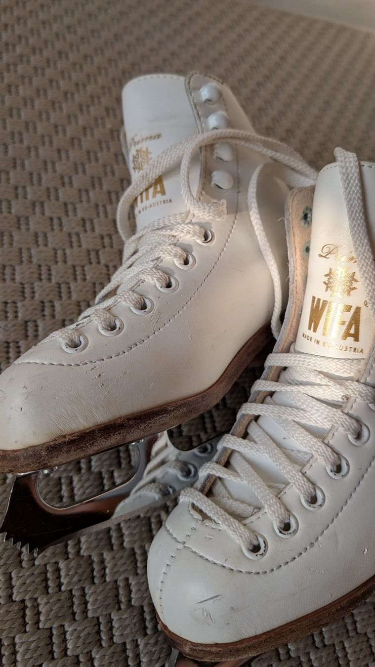 Pattini da ghiaccio: Schlittschuhe Wifa Prima 30 – Usato da Cham venduto da ela_wdg9 1