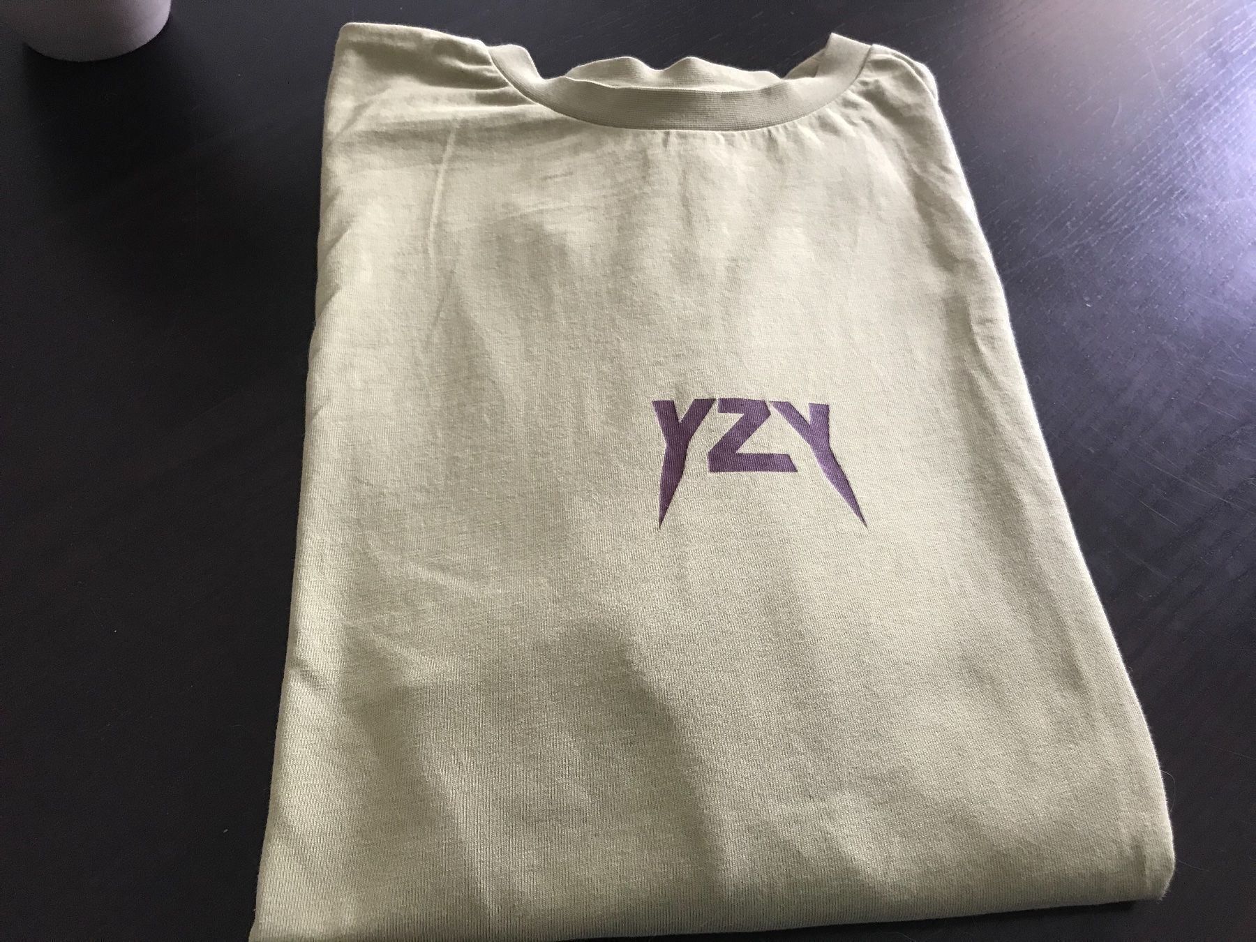 Maglioni & Felpe: Shirt Kreem Yezzy Men Gr. M – Usato da Giubiasco venduto da baamboo 2