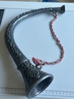 Signalhorn Dekoration mit Schnur (I18)
