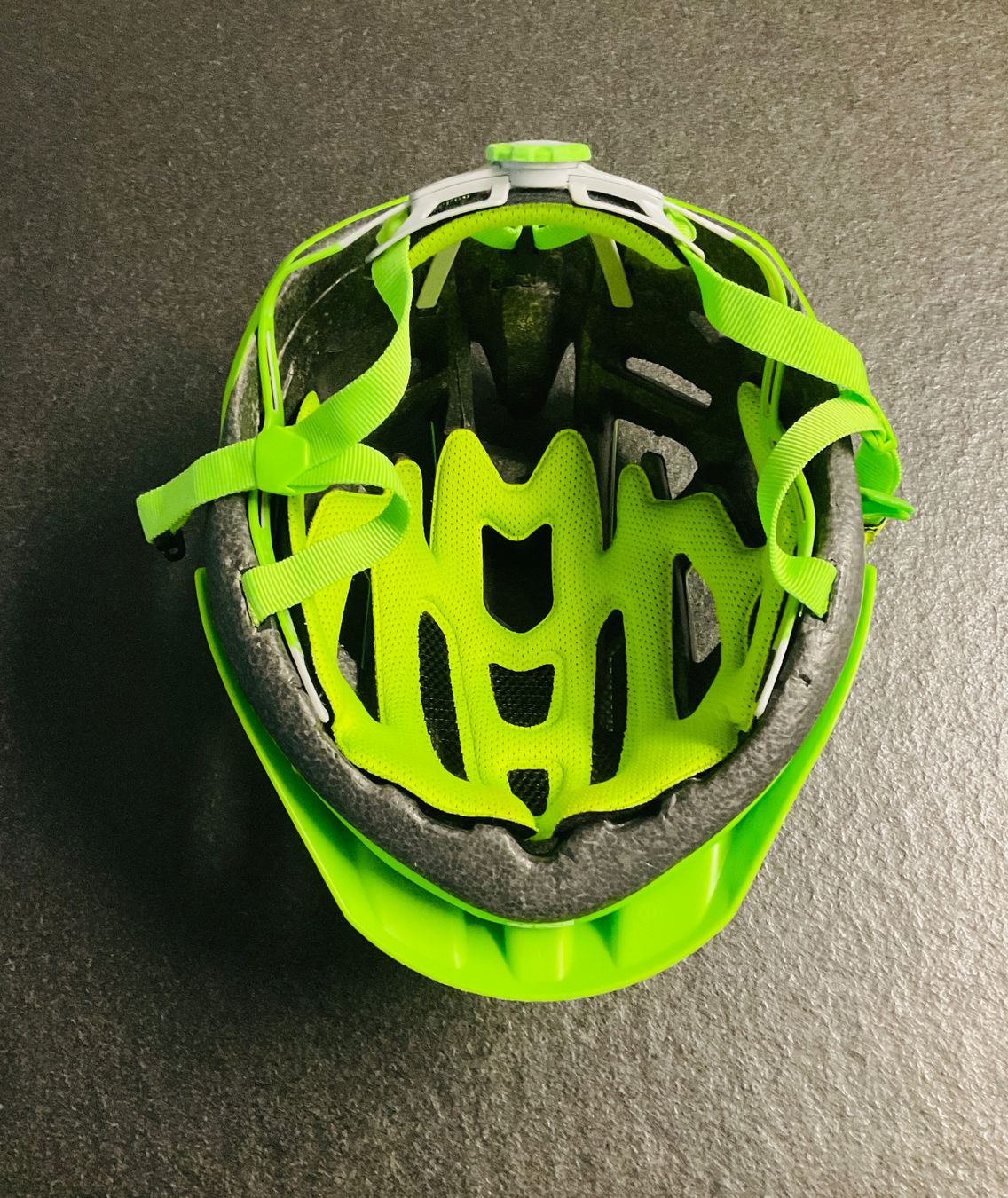 IXS Caschi: Fahrradhelm IXS Kronos Evo M/L – Usato da Visp venduto da I.G.-1909- 2