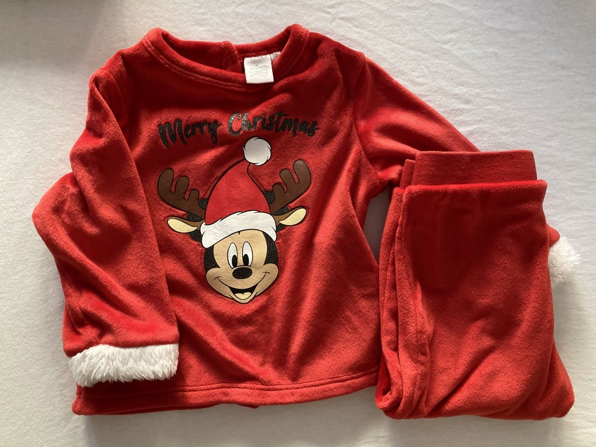 H&M Lotti & Set di vestiti: Lot Noël t. 80-86 – Usato da Genève venduto da Eschindler 1