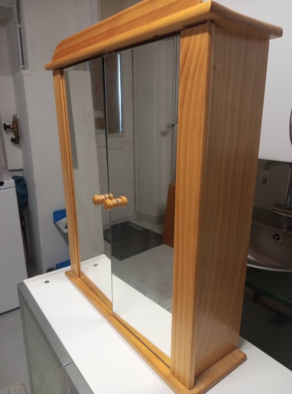 Armadietti a specchio: Meuble pour salle de bain – Usato da Bienne venduto da Daniel_Schader 1
