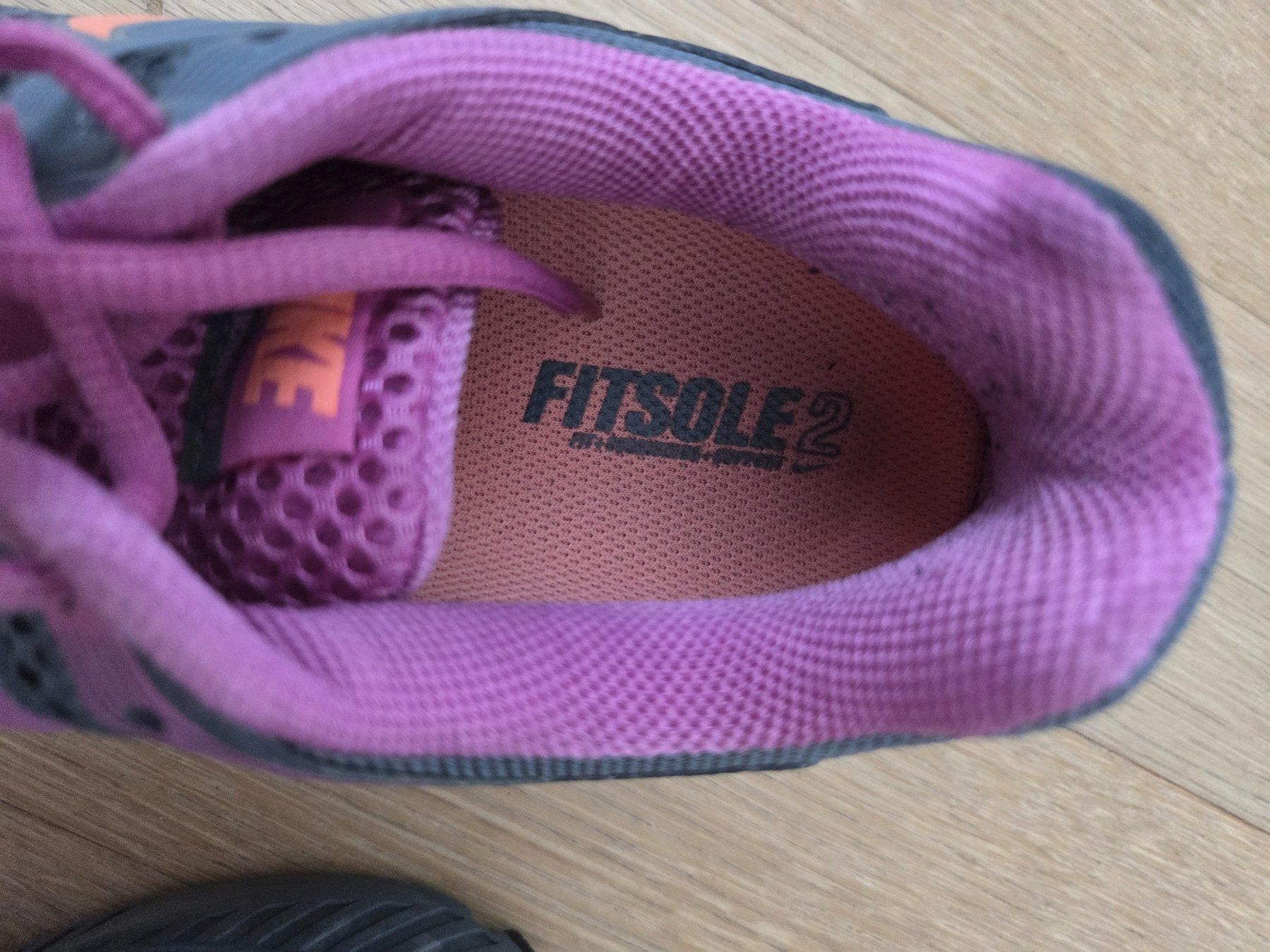 Nike Damenschuhe: Nike Taille 40.5 – Gebraucht aus Carouge GE von Franllo 5