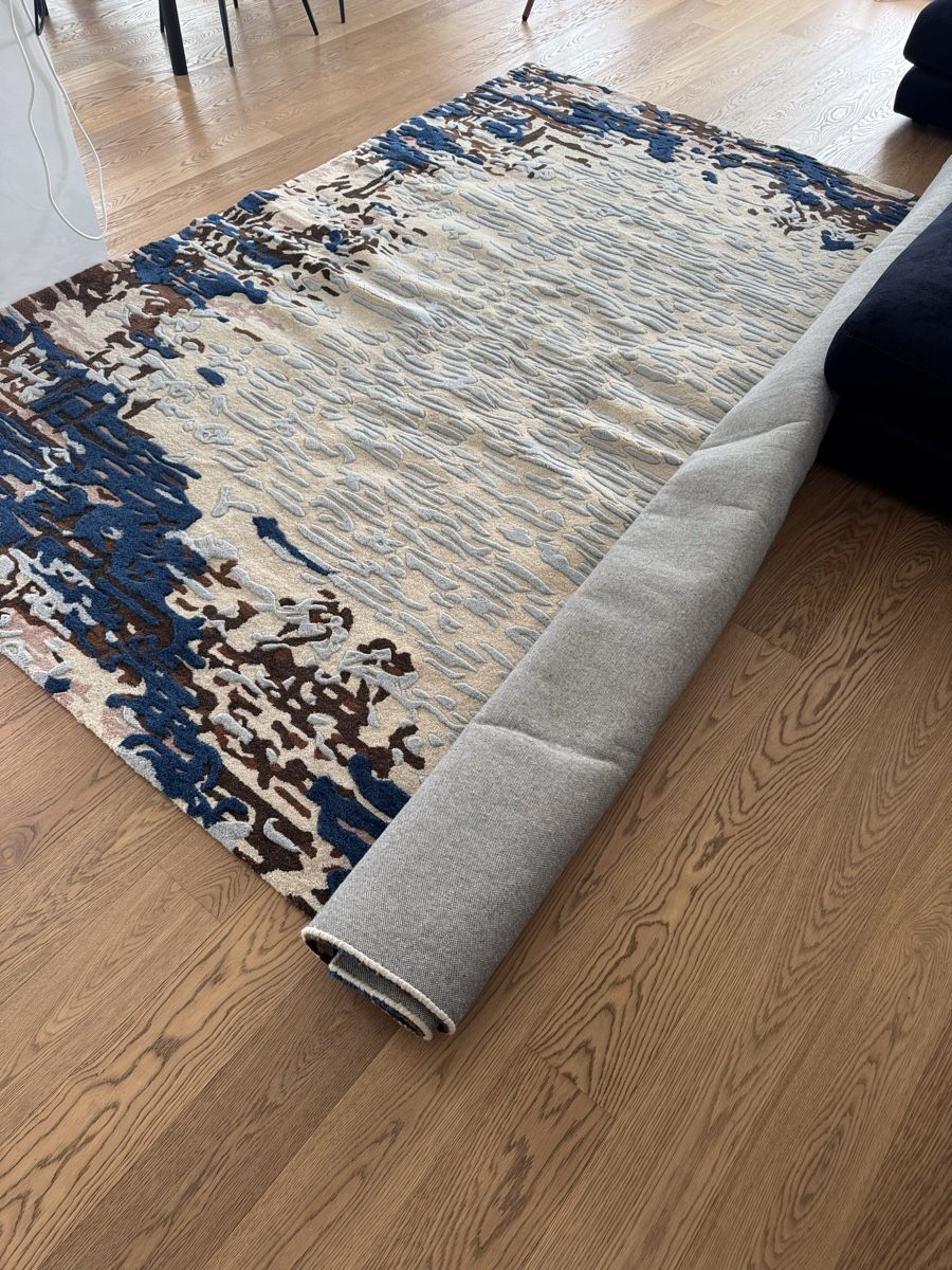 Teppiche: Handgefertigter Wollteppich, 290x300cm – Neu und originalverpackt aus Uetikon am See von happywishes 2