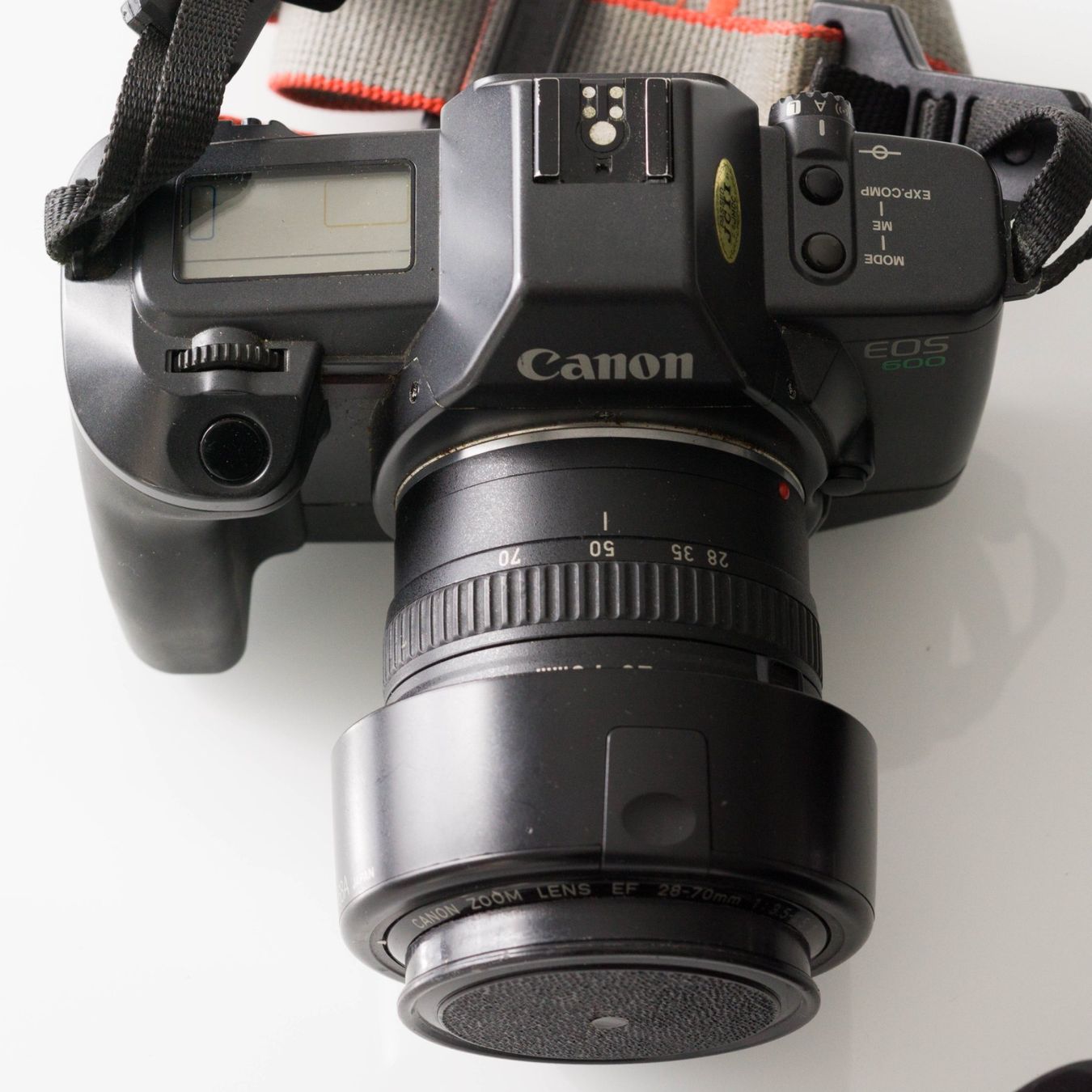 Canon Fotocamera: Canon EOS 650 - 35mm Kleinbild-Spiegelreflexkamera mit LENS – Usato da Thörishaus venduto da vintagger