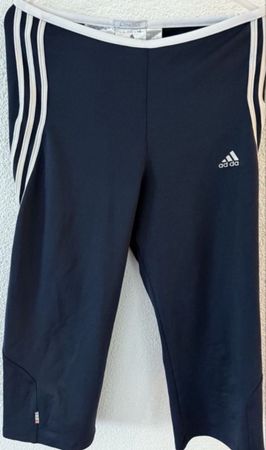 Adidas 3/4 Hose, Grösse 140, Dunkelblau, Top Zustand!