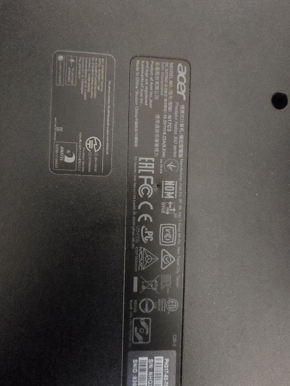 Acer Notebooks: predator Helios 300 – Defekt aus Winterthur von Bole.sd 8
