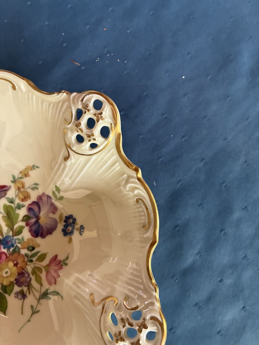 Rosenthal Ciotole: Rosenthal Gebäckschale mit durchbrochenem Rand  – Usato da Dornach venduto da Rosengarten 2