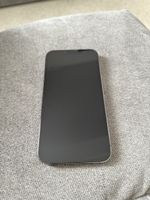 Apple iPhone 13 Pro 128 GB Graphit mit Zubehör.