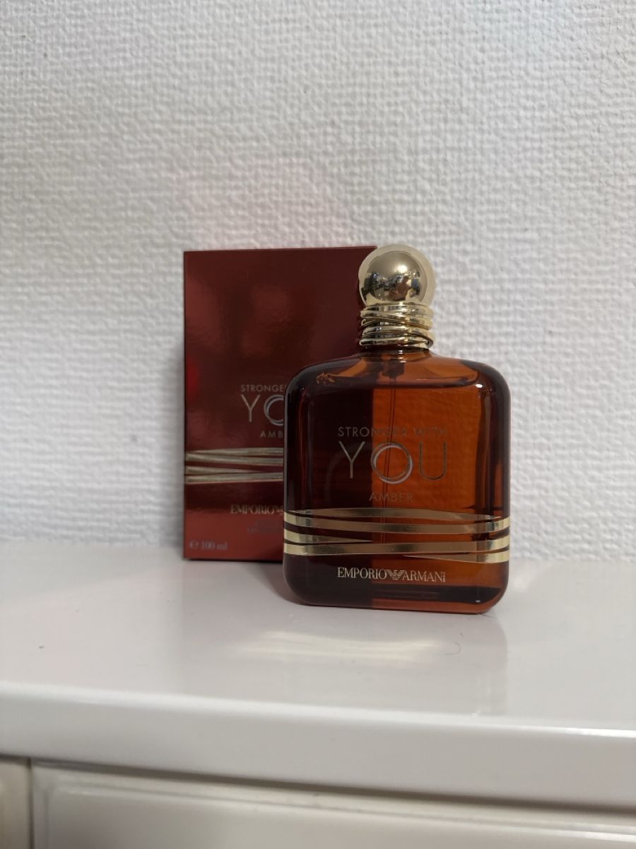 Armani Parfums & Eau de Toilette: Stronger with you amber 100ml – Neuf (Voir description) à Düdingen par noe_59gg