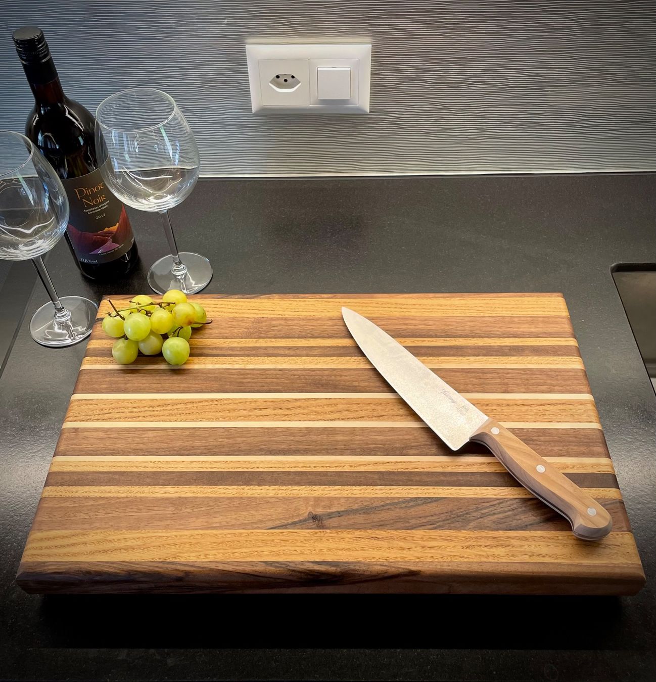 Appareils de cuisine: Längsholzschneidebrett – Neuf avec emballage d'origine à Walkringen par DES-ign 2