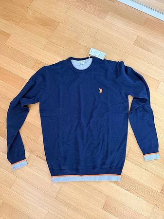 U.S. Polo Assn. Pullover (L)