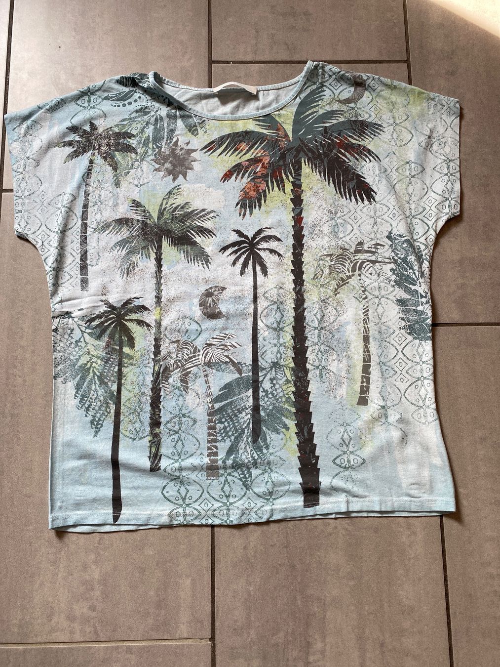 T-Shirts: Bianca Shirt 40 – Gebraucht aus Bleienbach von Dbeno