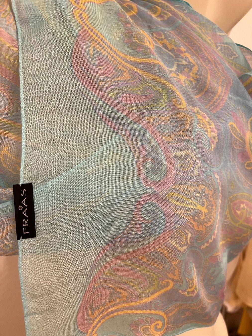 Foulards, Tücher & Schals: Fraas Schal hellblau, 180*57 cm – Gebraucht aus Basel von Bettybooo 2