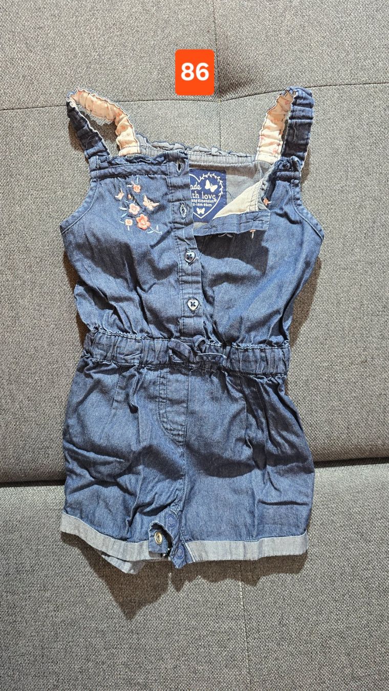 Tute: 4× Jumpsuit Mädchen 80/86 – Usato da Ueken venduto da TransportProfi