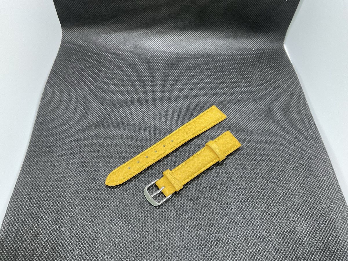 Bracciali & Braccialetti: Cinturino in pelle giallo 16mm – Nuovo (secondo la descrizione) da Pregassona venduto da TheWatchClub