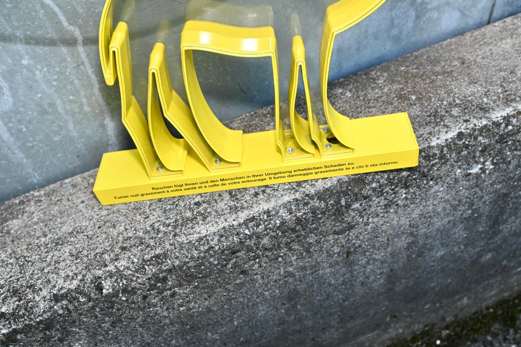 Camel Insegne: WERBEDISPLAY Camel METALL - PLEXI Höhe 33cm – Usato da Pfaffhausen venduto da mono_rec 4