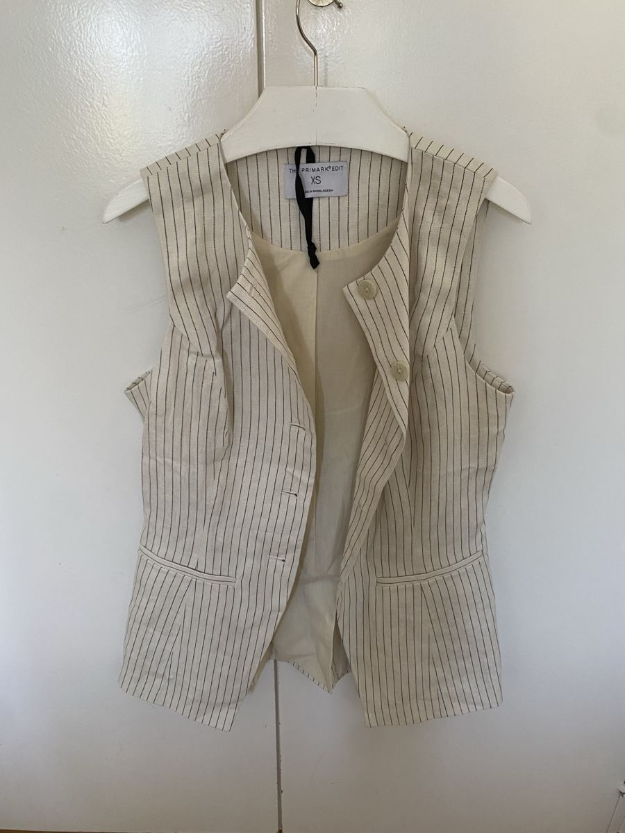 Jacken: Veste taille XS  – Neu und originalverpackt aus Brügg BE von nou_8ht9