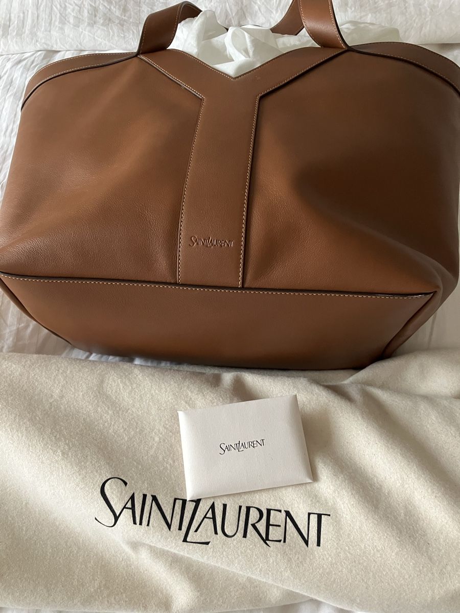 Saint Laurent Taschen: Saint Laurent cabas Y small  – Neu (gemäss Beschreibung) aus Montreux von princessleia