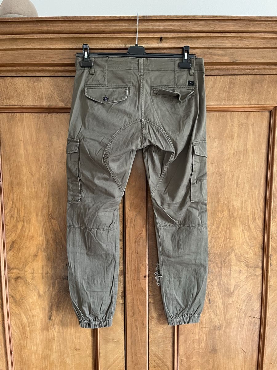 Jack & Jones Pantaloni: Hose, olivegrün, Gr. 30/32, Jack&Jones – Usato da St. Gallen venduto da Gloom22 2