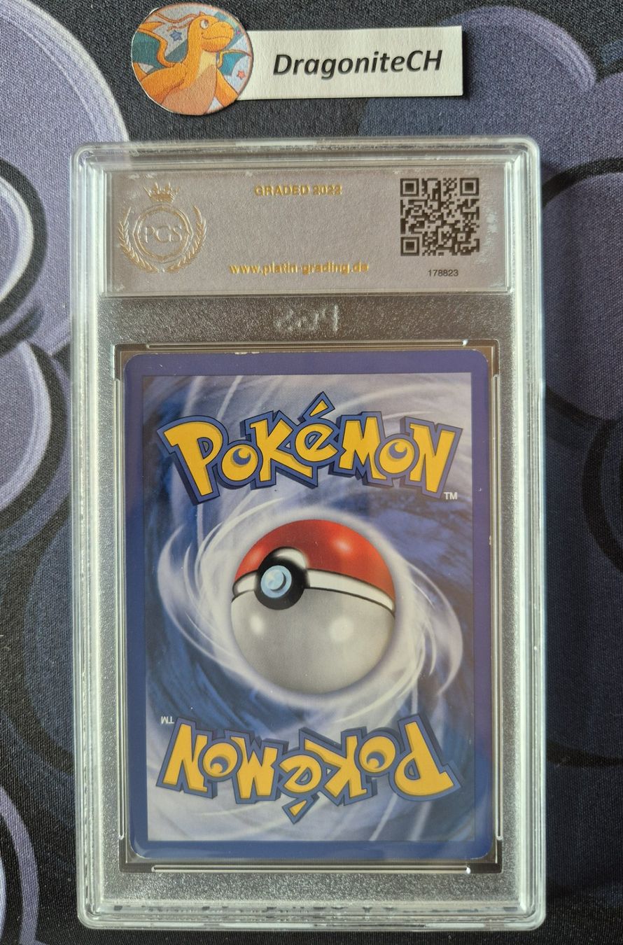 Pokémon Carte collezionabili: Pokemon Karte Regice Goldstar – Usato da Hünenberg venduto da DragoniteCH 1