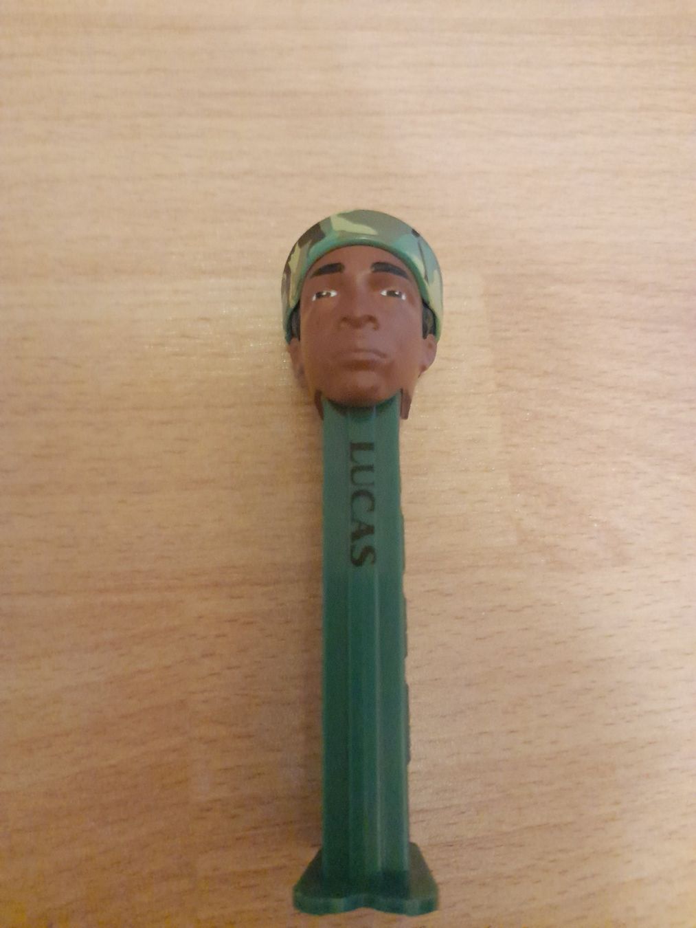 Pez Statuette: PEZ Spender Lucas – Usato da Lustmühle venduto da chevi03