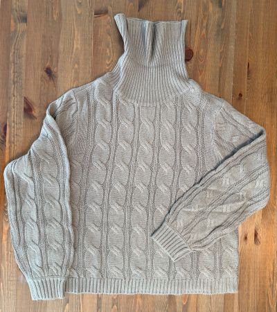 Damen Rollkragenpullover beige Zopfmuster - Grösse M