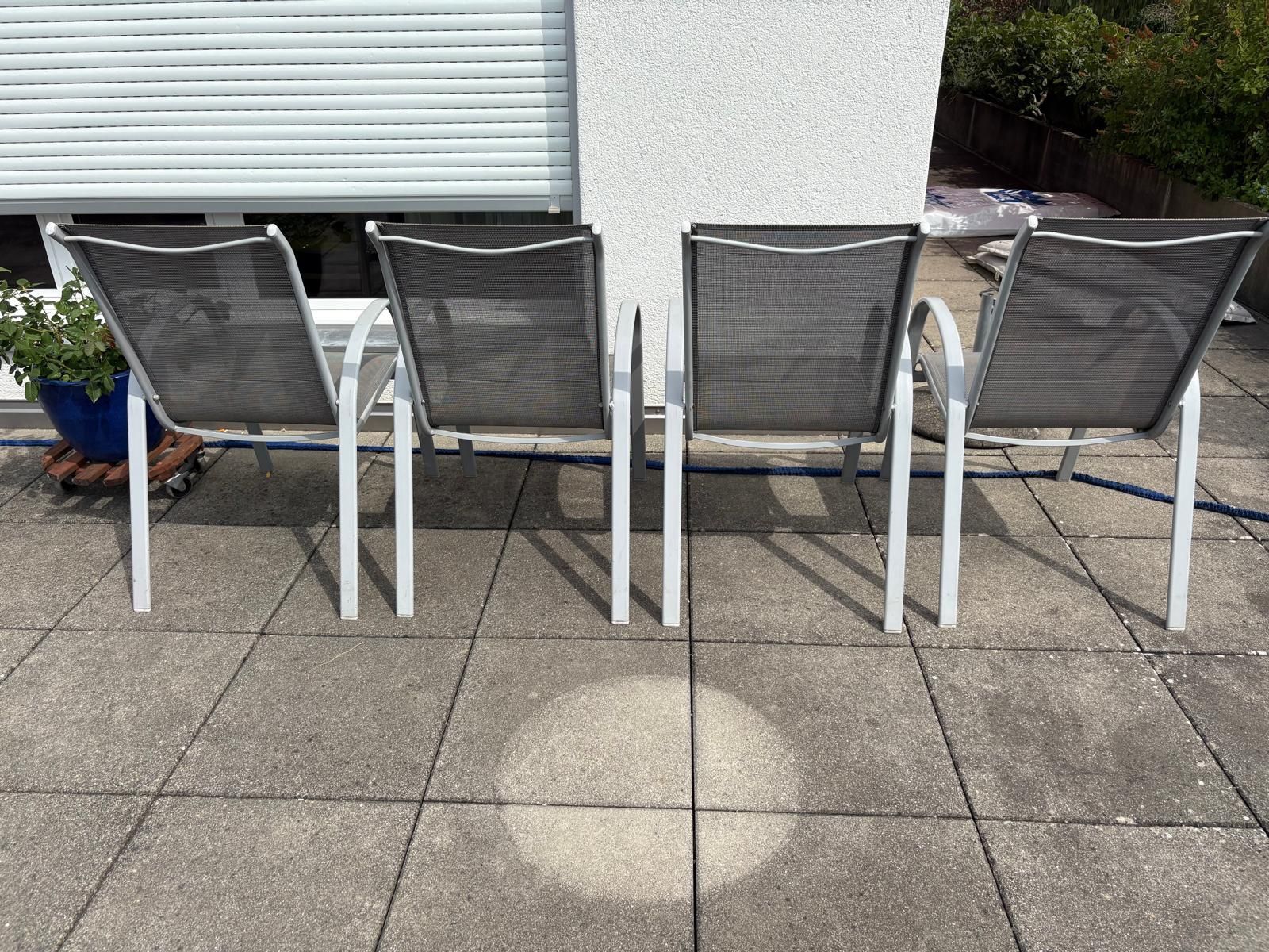 Stühle: Gartenstühle - Wetterfest – Gebraucht aus Nidau von Singuella 1